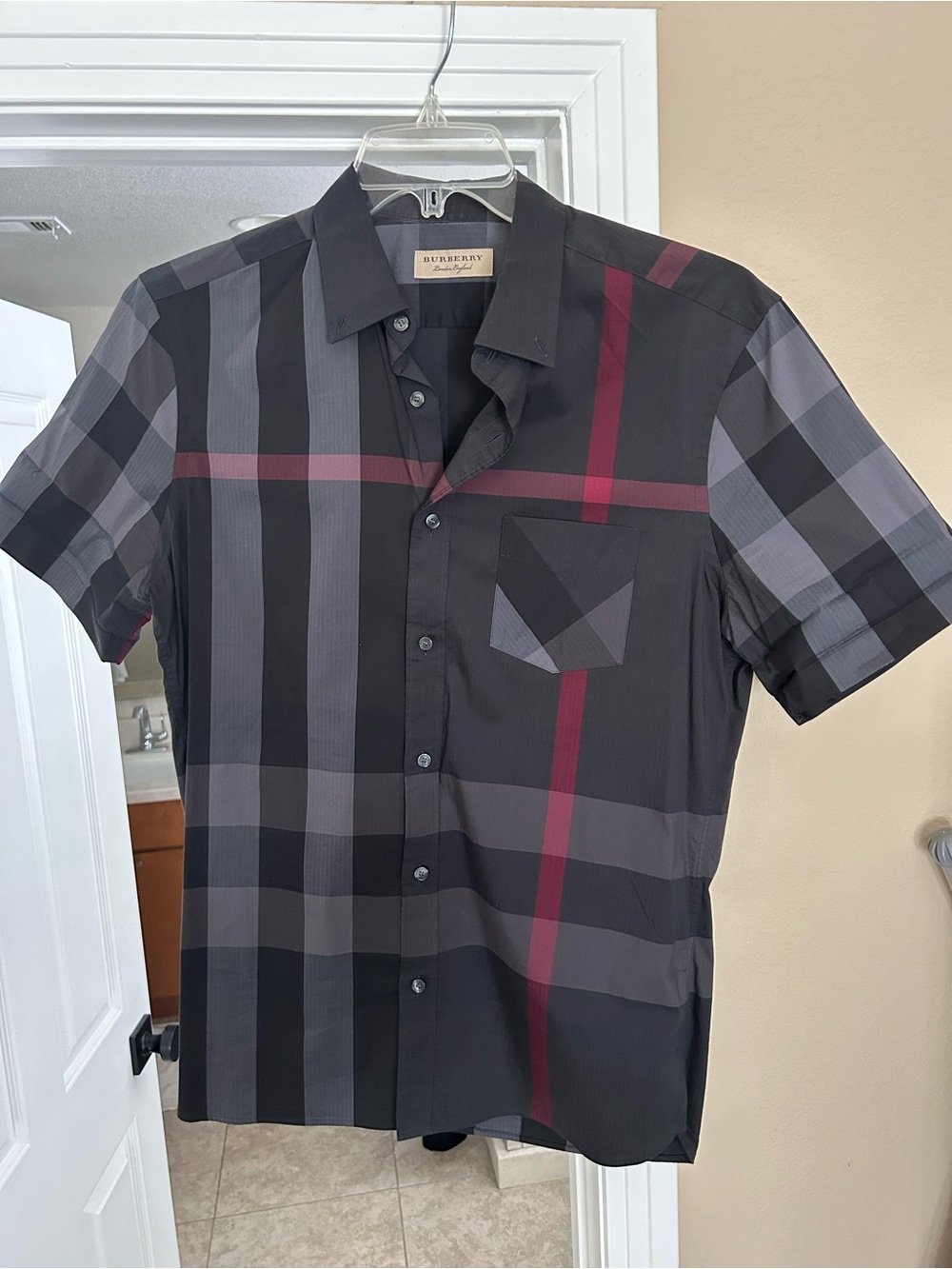 Burberry Black and Gray Plaid Short Sleeve Button-Up Shirt with Red Accents